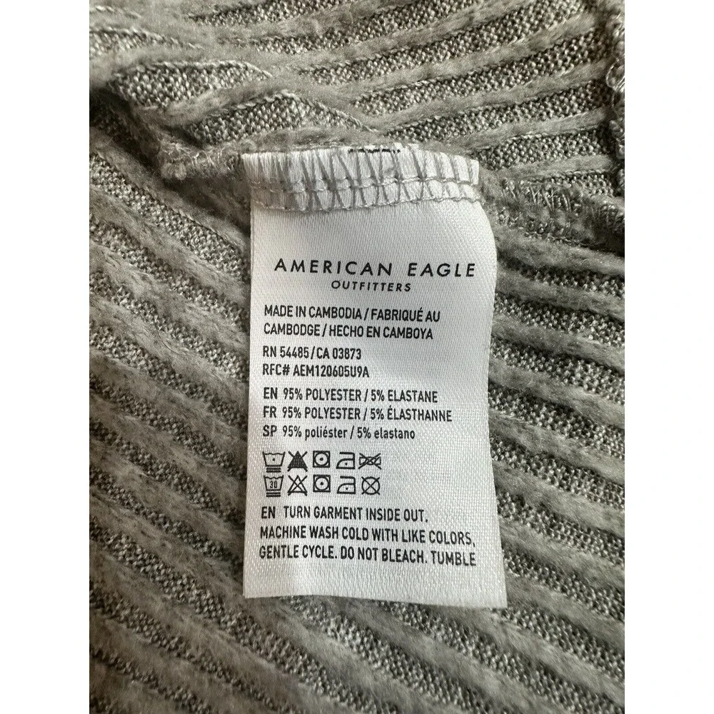 American Eagle Ribbed Knit VNeck Long Sleeve Top Light Gray Soft Stretchy Medium - Picture 5 of 10